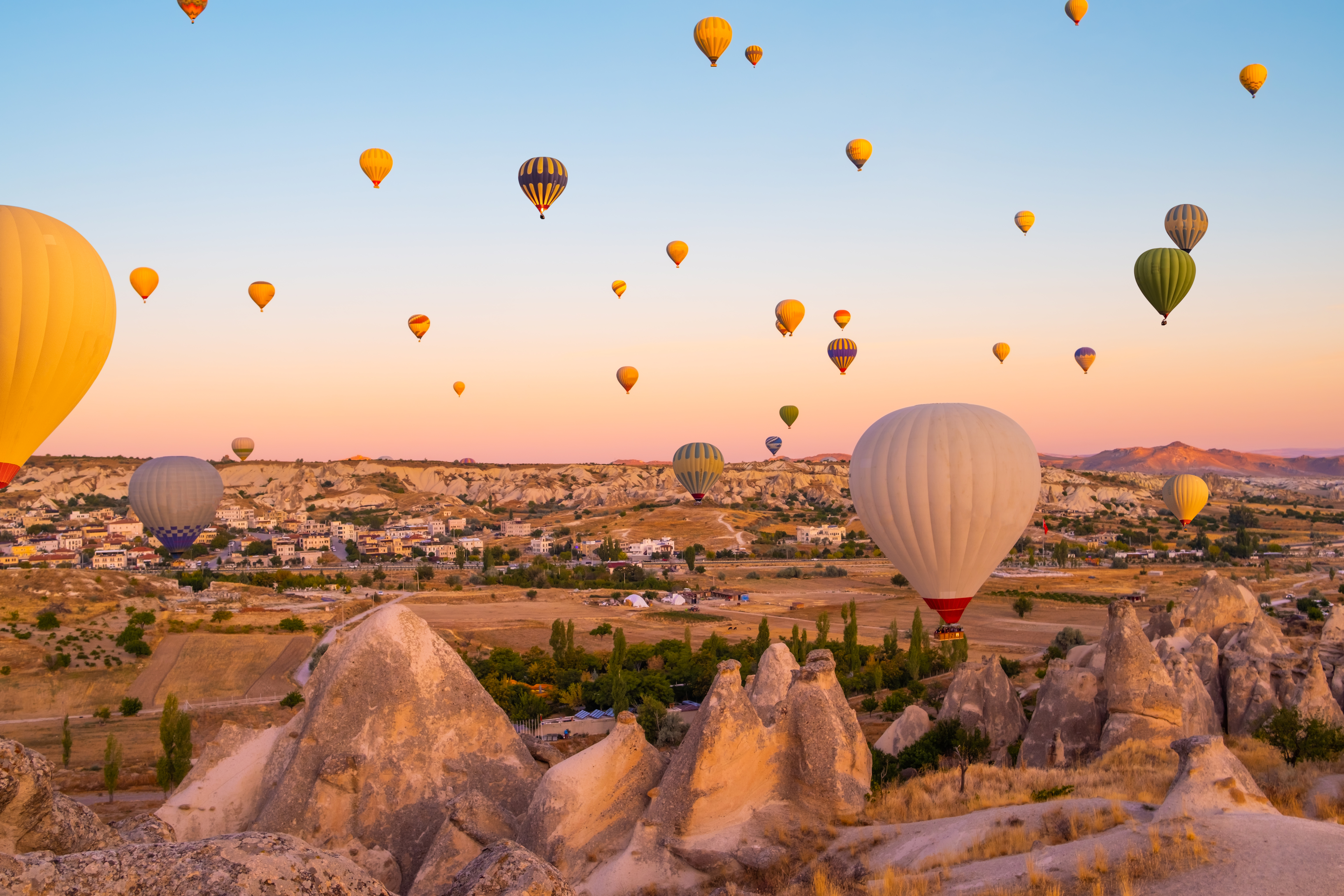 flight-hot-air-balloons-cappadocia-turkey-1.jpg